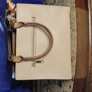Aldo beige, medium size satchel. Never worn, was a gift. No tags.